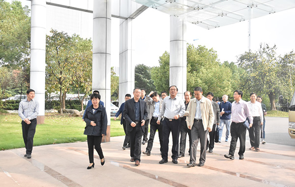 合肥市政协主席韩冰一行 莅临米兰milan(中国)调研